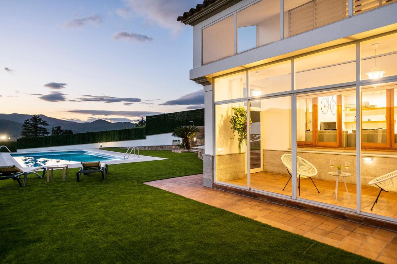 Villa Casa Mirestany- Wonderful House With Amazing Views Banyoles Exterior foto